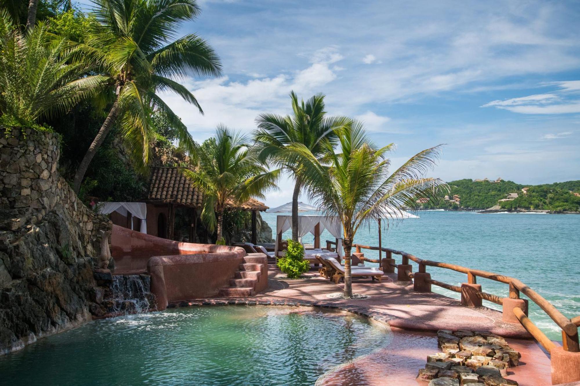 Hotel La Casa Que Canta (adults Only) Zihuatanejo